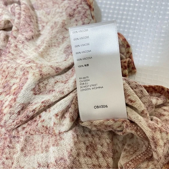 Urban Outfitters Cropped Snake Print Spaghetti Strap Top - Picture 6 of 6